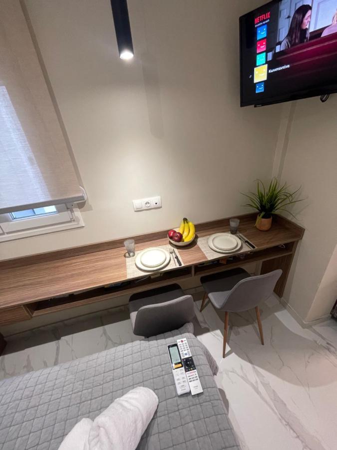 Maestrale 315° Apartments Неа-Миханиона Экстерьер фото